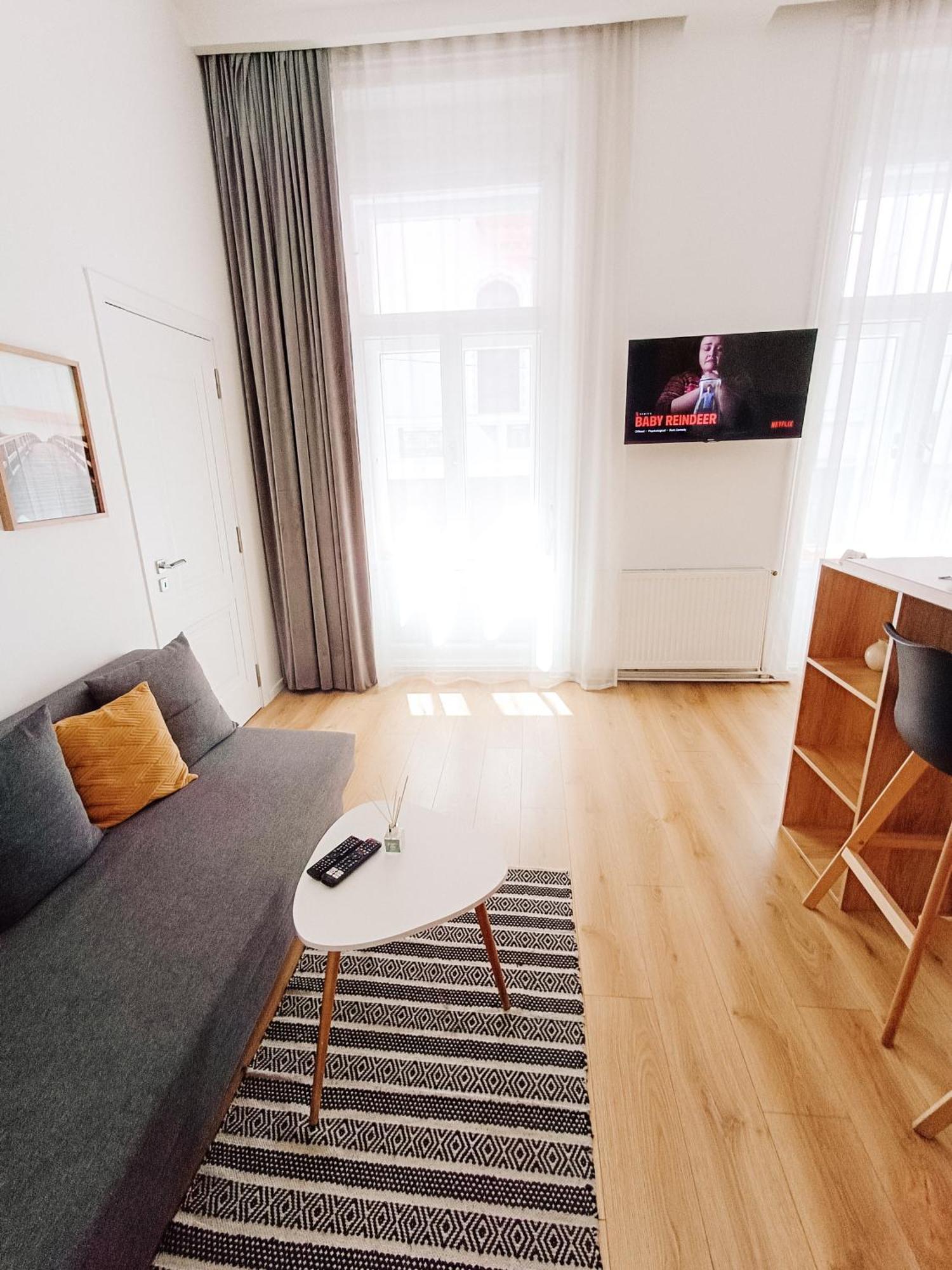 Fly Residence Αράντ Εξωτερικό φωτογραφία